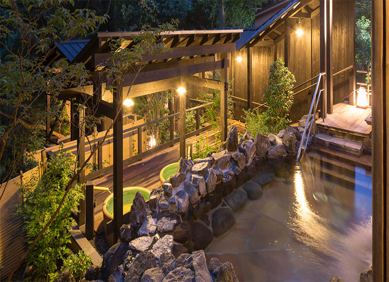Ngâm onsen ở Hakone